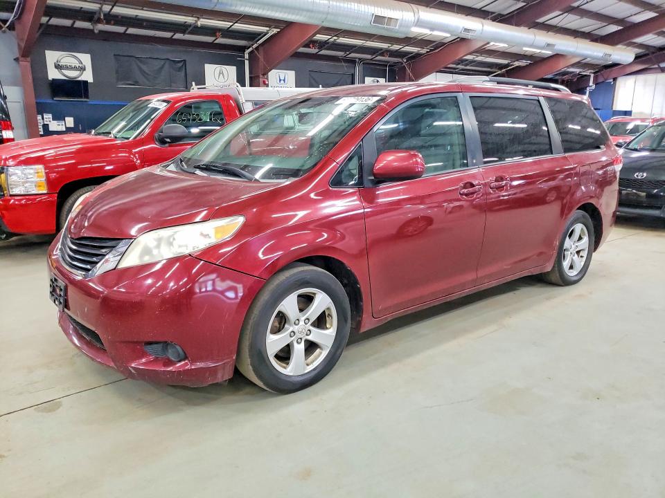 Aukcja sprzedaży 2011 Toyota Sienna, vin: 5TDKK3DC8BS156246, numer aukcji: 65329136