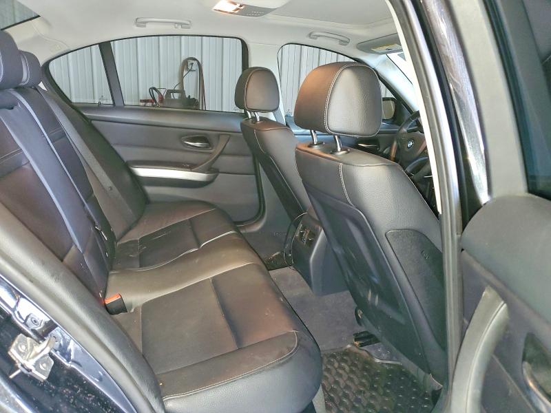 63666526 :رقم المزاد ، WBAPK7C55BF086198 vin ، 2011 Bmw 328 مزاد بيع