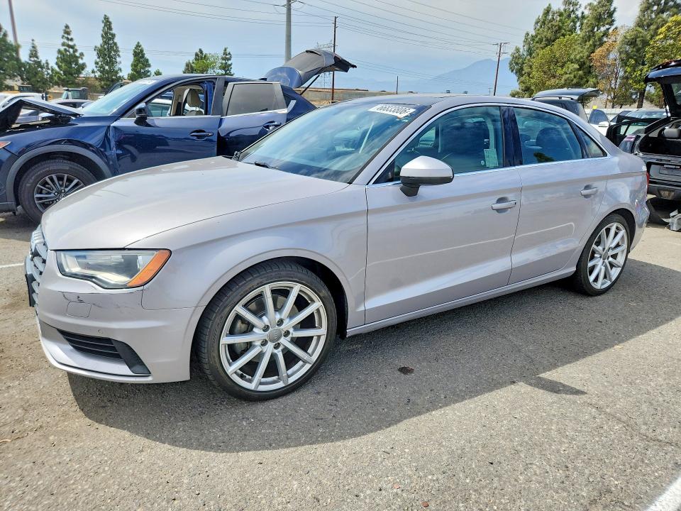 66833806 :رقم المزاد ، WAUE8GFF0G1014694 vin ، 2016 Audi A3 مزاد بيع
