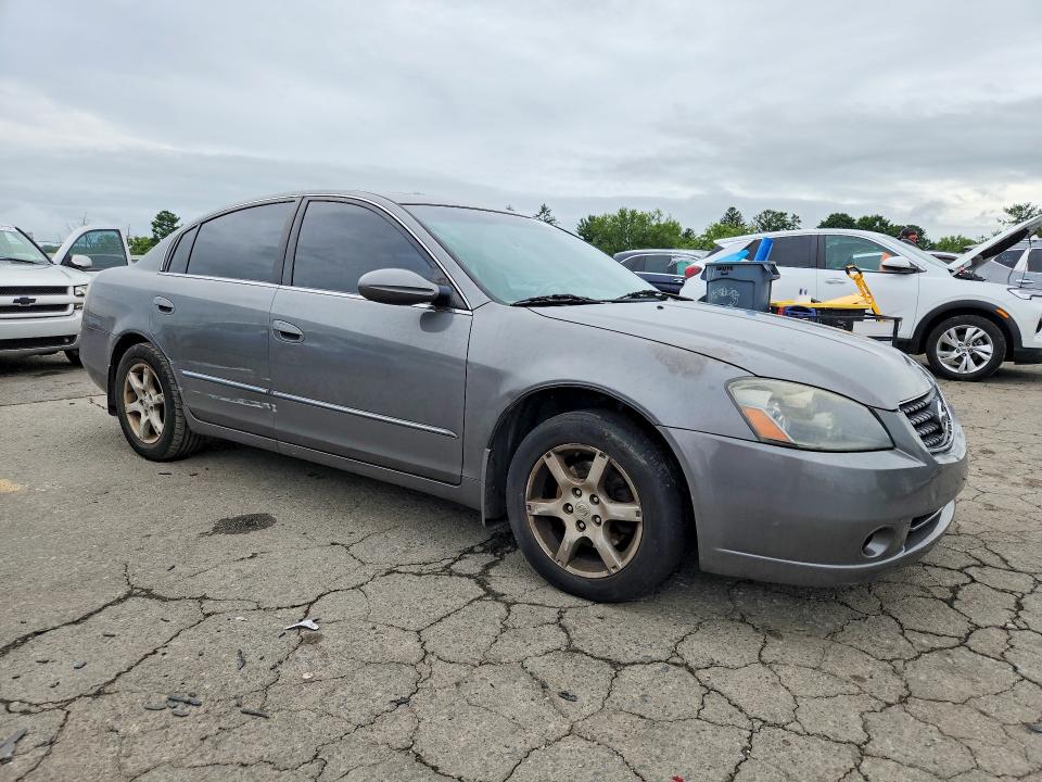 62141946 :رقم المزاد ، 1N4AL11D45C288734 vin ، 2005 Nissan Altima مزاد بيع