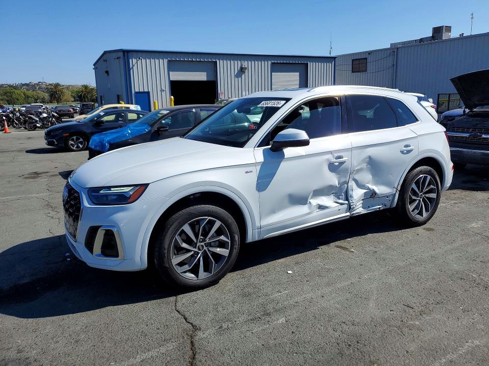 65681526 :رقم المزاد ، WA1EAAFY1P2166283 vin ، 2023 Audi Q5 مزاد بيع