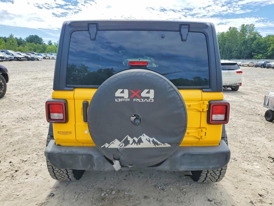 63987586 :رقم المزاد ، 1C4HJXDG6JW297614 vin ، 2018 Jeep Wrangler Unlimited مزاد بيع