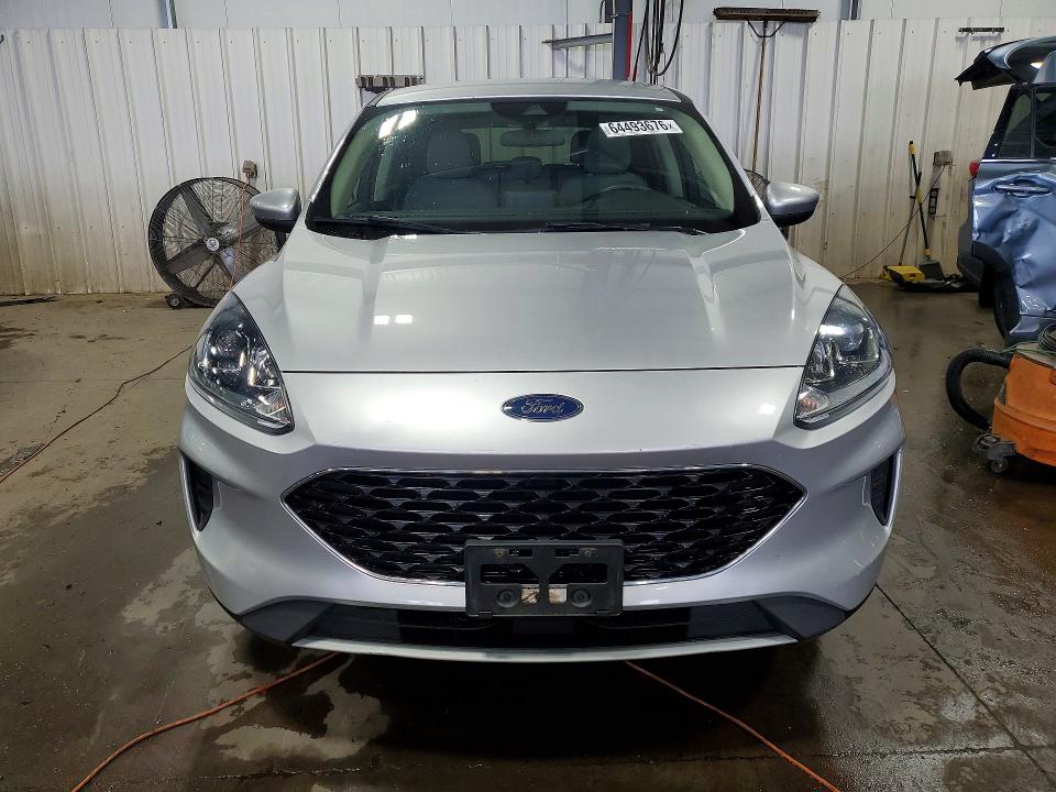 64493676 :رقم المزاد ، 1FMCU0G60LUB84246 vin ، 2020 Ford Escape مزاد بيع