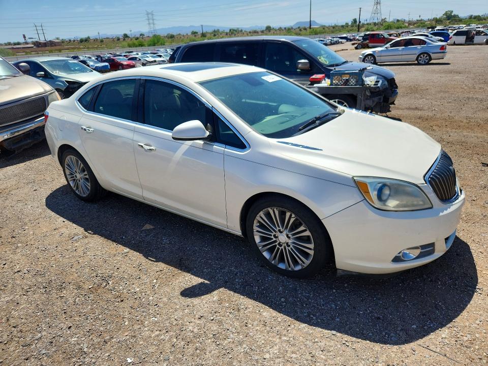 61454416 :رقم المزاد ، 1G4PS5SK6D4111179 vin ، 2013 Buick Verano مزاد بيع