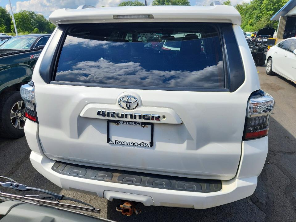 65616216 :رقم المزاد ، JTEBU5JR4G5388396 vin ، 2016 Toyota 4runner مزاد بيع