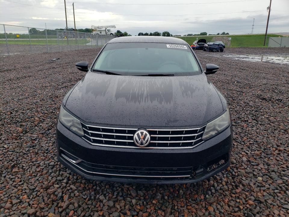 Продаж на аукціоні авто 2017 Volkswagen Passat, vin: 1VWAT7A33HC009487, номер лоту: 65266566