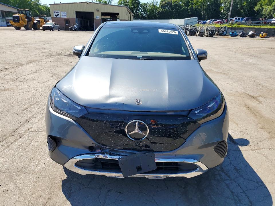65429926 :رقم المزاد ، 4JGGM1CB5TA071033 vin ، 2026 Mercedes-benz Eqe Suv مزاد بيع