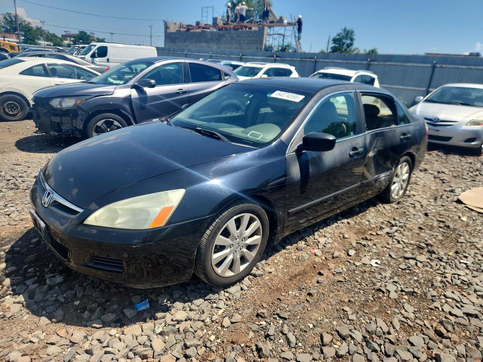 64374596 :رقم المزاد ، 1HGCM665X7A085605 vin ، 2007 Honda Accord مزاد بيع
