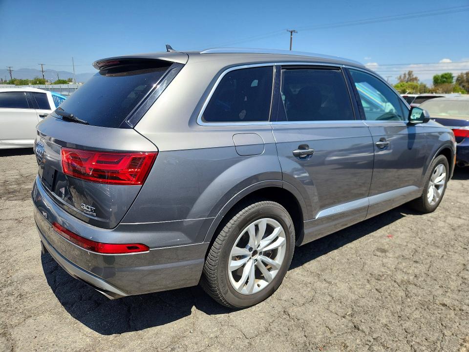 Aukcja sprzedaży 2017 Audi Q7, vin: WA1LAAF77HD026193, numer aukcji: 66462756