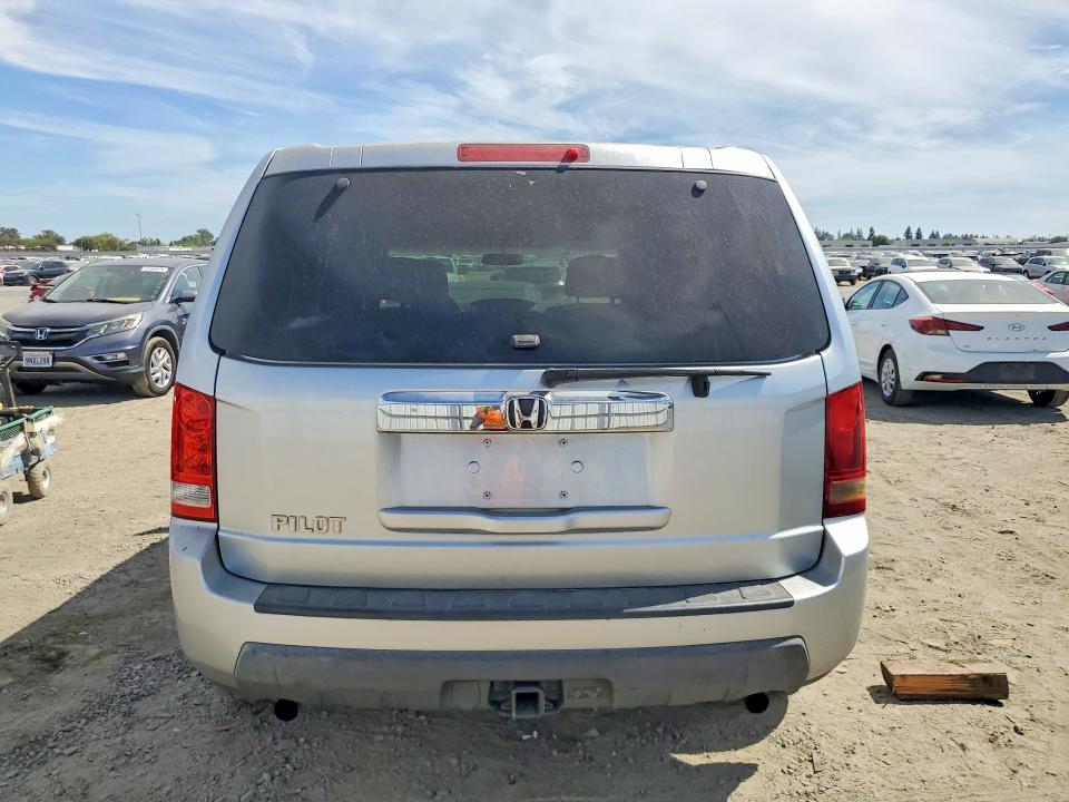 65589706 :رقم المزاد ، 5FNYF3H21BB008606 vin ، 2011 Honda Pilot مزاد بيع