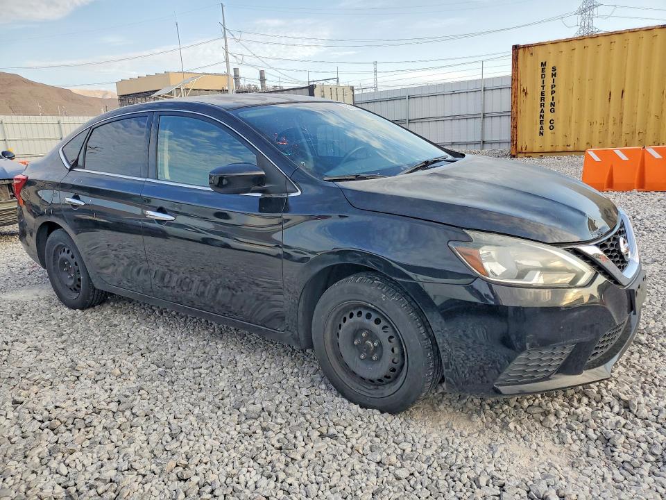 63376556 :رقم المزاد ، 3N1AB7AP9HY395318 vin ، 2017 Nissan Sentra مزاد بيع