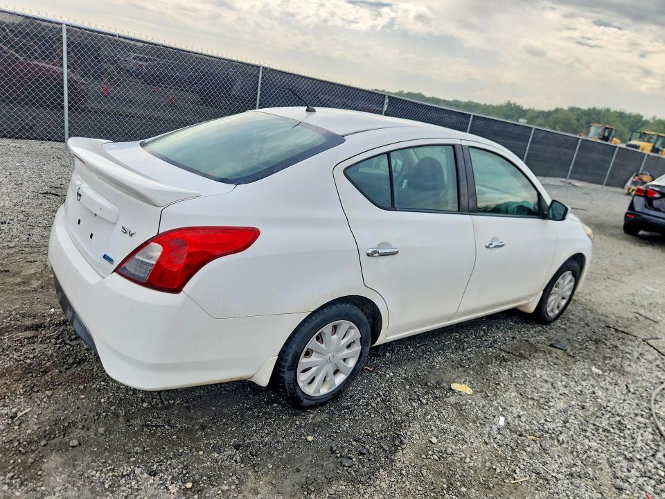 Aukcja sprzedaży 2015 Nissan Versa, vin: 3N1CN7AP3FL890186, numer aukcji: 65832816
