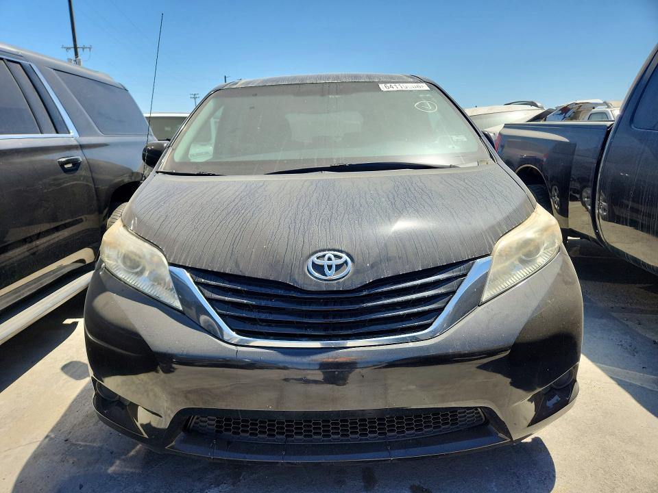 Aukcja sprzedaży 2014 Toyota Sienna, vin: 5TDKK3DC9ES447973, numer aukcji: 64119906