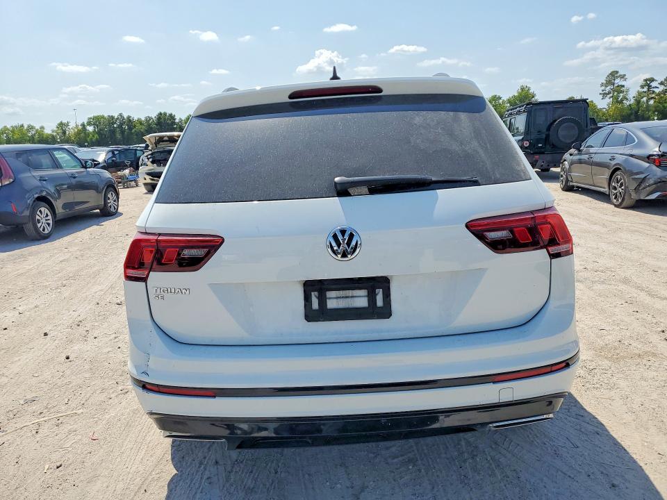 Продажа на аукционе авто 2021 Volkswagen Tiguan, vin: 3VV3B7AX6MM068495, номер лота: 65496736