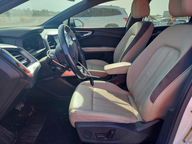 64676826 :رقم المزاد ، WA1H2BFZ9NP013997 vin ، 2022 Audi Q4 E-tron مزاد بيع