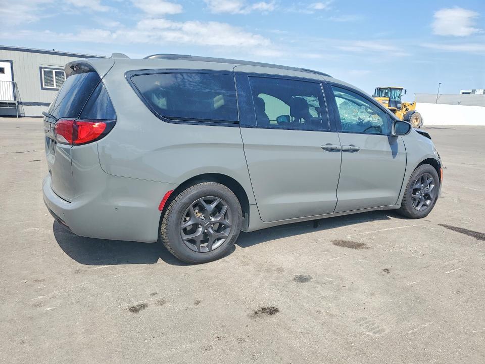 64335556 :رقم المزاد ، 2C4RC1EG0LR262797 vin ، 2020 Chrysler Pacifica مزاد بيع