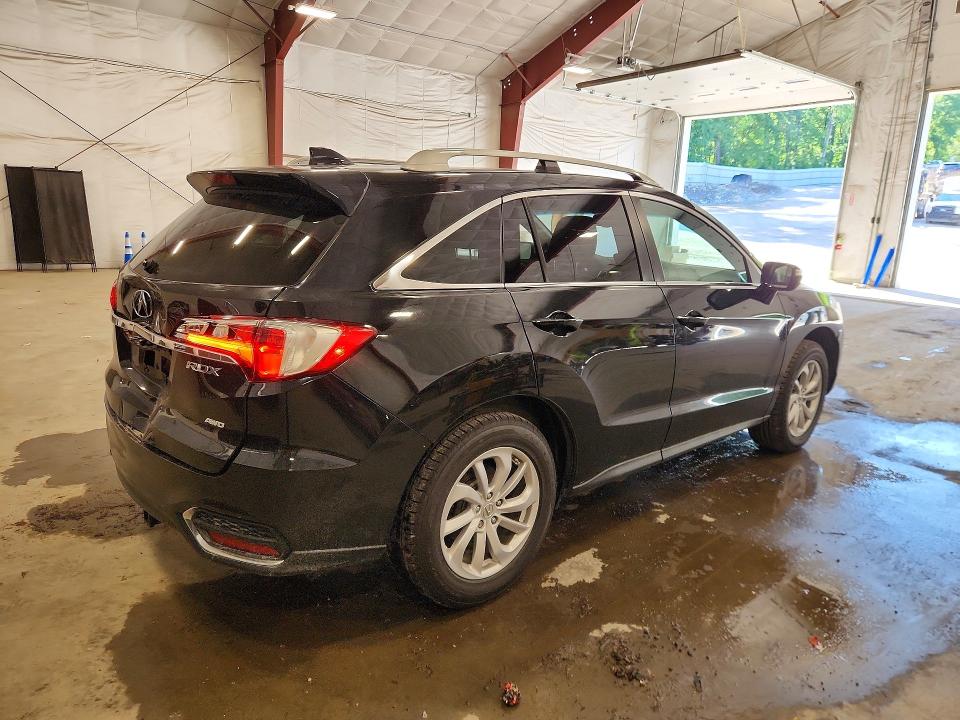 65008486 :رقم المزاد ، 5J8TB4H5XHL032187 vin ، 2017 Acura Rdx مزاد بيع