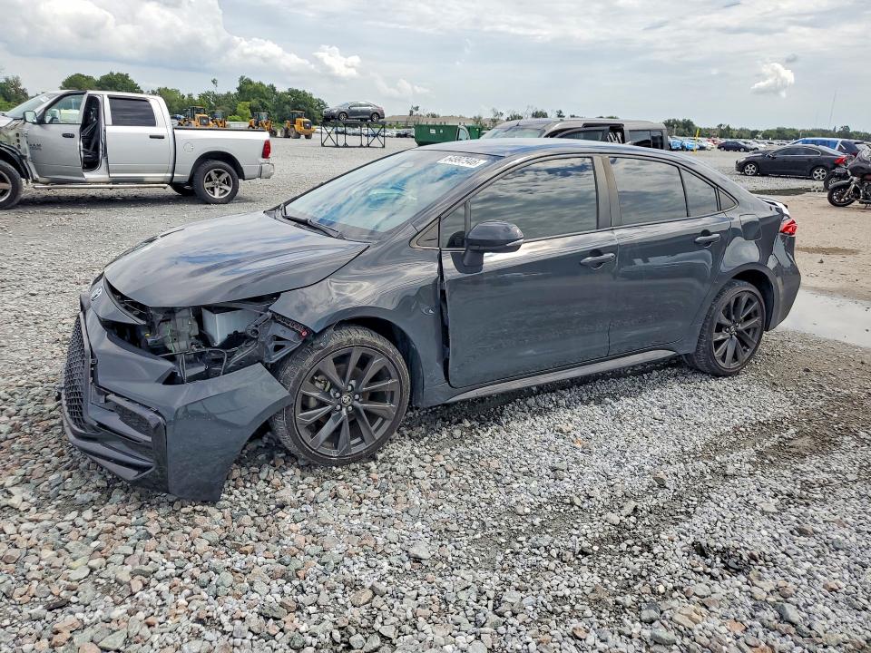 Auction sale of the 2024 Toyota Corolla Hybrid, vin: JTDBCMFE3R3039493, lot number: 64997946