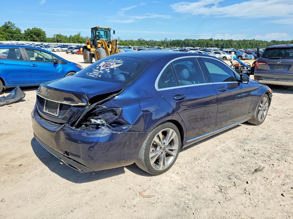 2018 Mercedes-benz C მანქანა იყიდება აუქციონზე, vin: 55SWF4JB5JU236421, აუქციონის ნომერი: 64119306