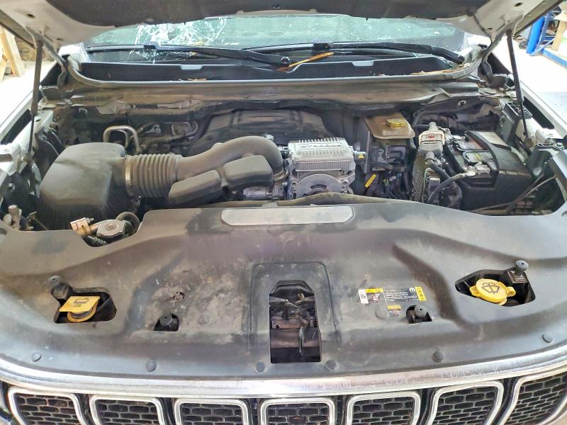 61918136 :رقم المزاد ، 1C4SJVAT8NS206562 vin ، 2022 Jeep Wagoneer مزاد بيع