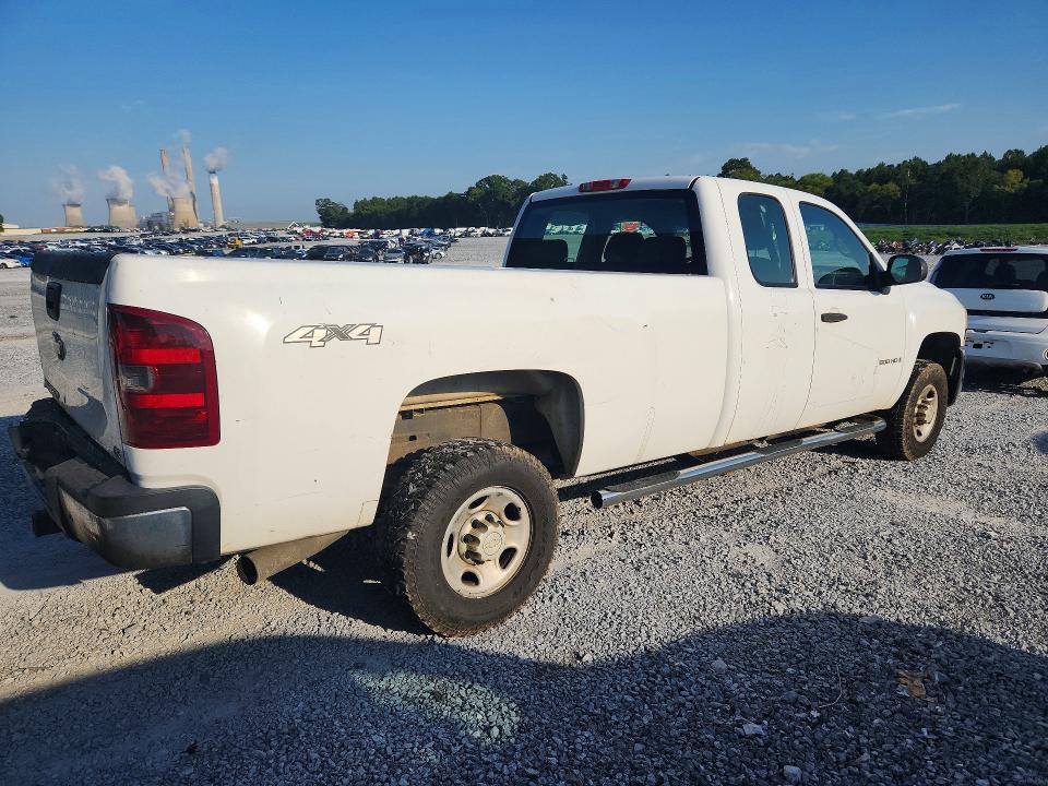 Продажа на аукционе авто 2008 Chevrolet Silverado, vin: 1GCHK29648E118762, номер лота: 65194026