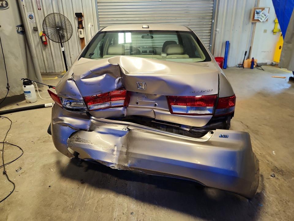 2004 Honda Accord მანქანა იყიდება აუქციონზე, vin: 1HGCM66504A076147, აუქციონის ნომერი: 64923896