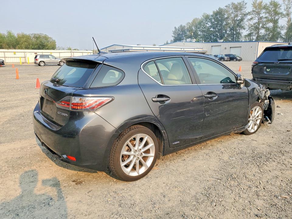 63255866 :رقم المزاد ، JTHKD5BH2B2027431 vin ، 2011 Lexus Ct مزاد بيع