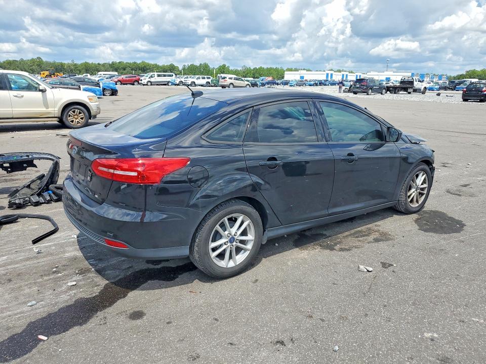 64724096 :رقم المزاد ، 1FADP3F29JL265917 vin ، 2018 Ford Focus مزاد بيع