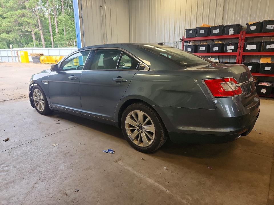 64285466 :رقم المزاد ، 1FAHP2FW3AG140385 vin ، 2010 Ford Taurus مزاد بيع