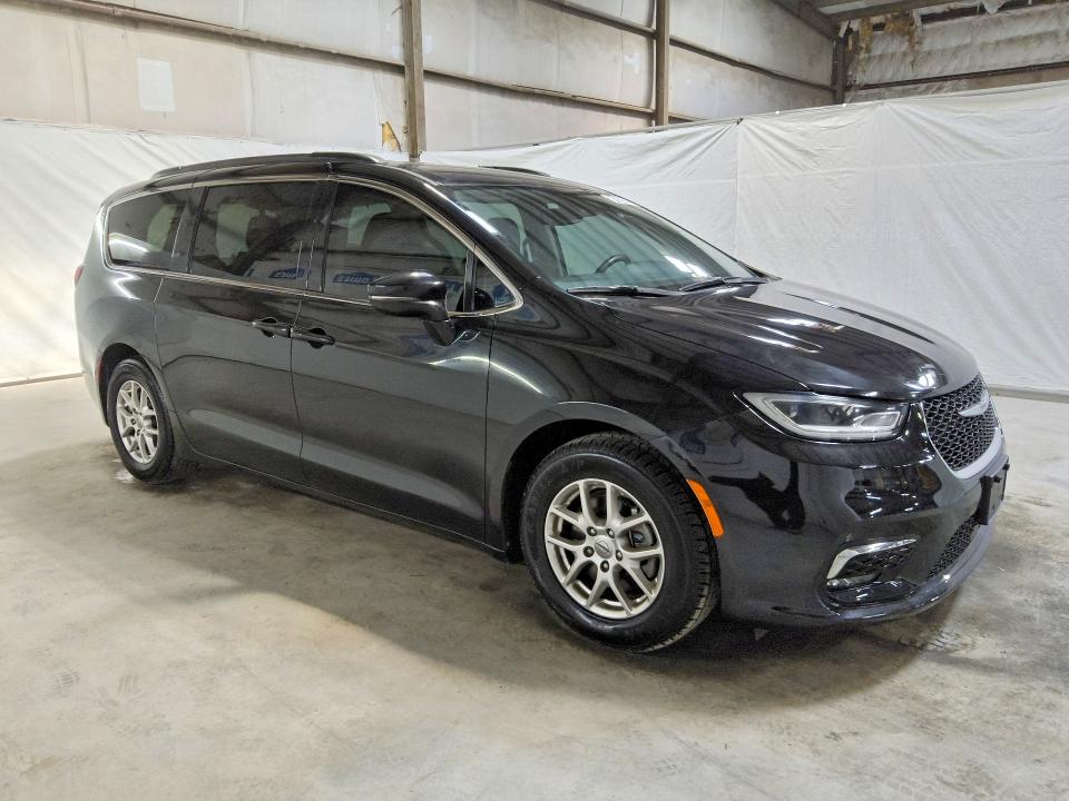 Продажа на аукционе авто 2022 Chrysler Pacifica, vin: 2C4RC1BG8NR142995, номер лота: 64328836