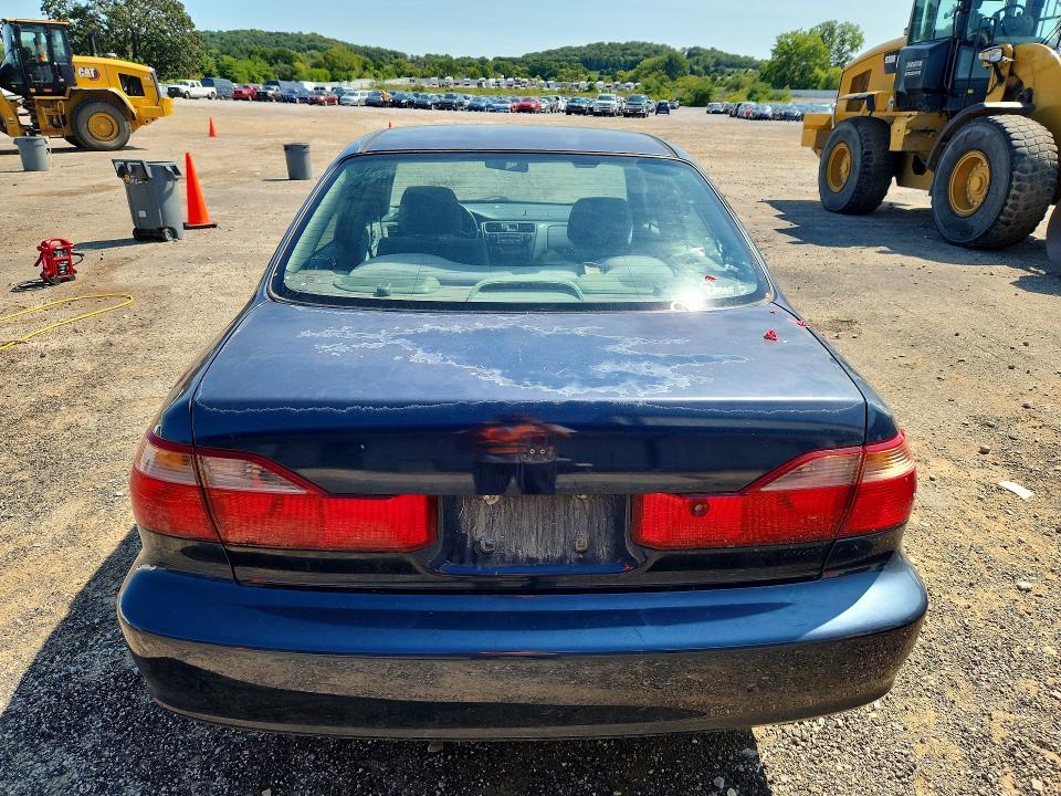 Продажа на аукционе авто 2000 Honda Accord, vin: 1HGCG5645YA059679, номер лота: 66139216