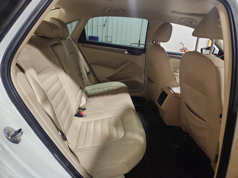 Продаж на аукціоні авто 2017 Volkswagen Passat, vin: 1VWCT7A31HC068918, номер лоту: 66457076