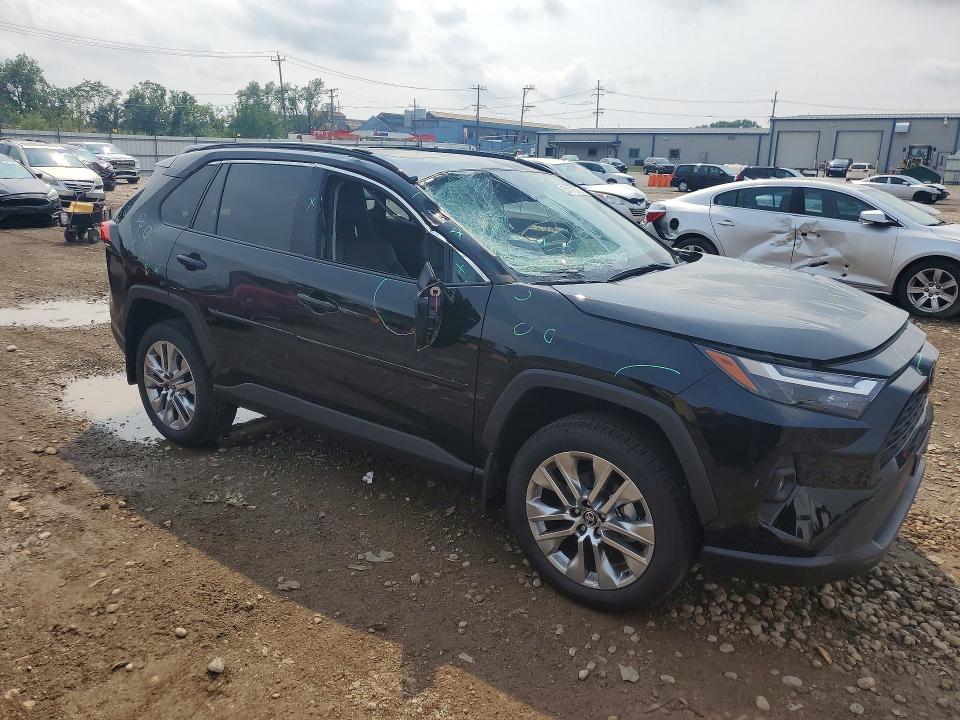 64115356 :رقم المزاد ، 2T3A1RFV5SW629308 vin ، 2025 Toyota Rav4 مزاد بيع