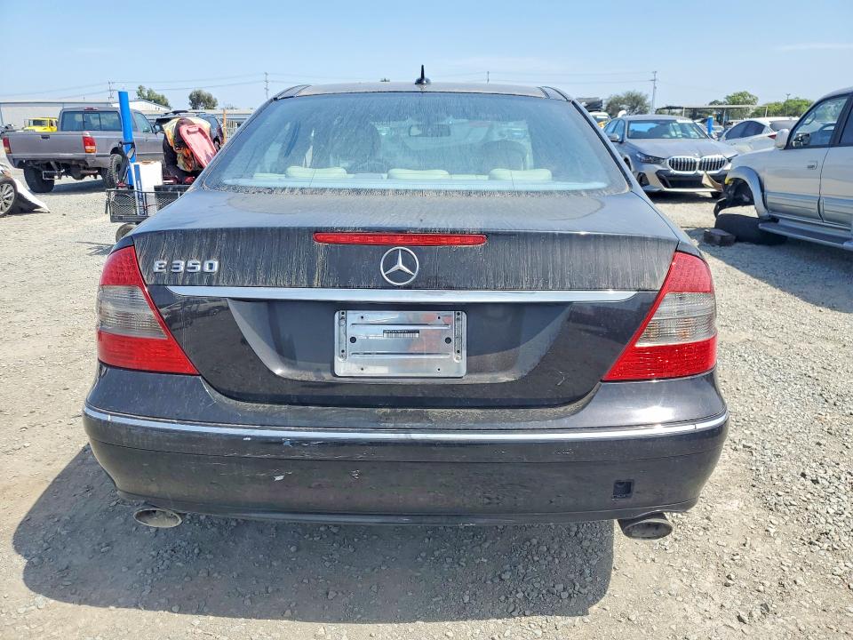 2007 Mercedes-benz E მანქანა იყიდება აუქციონზე, vin: WDBUF56XX7B056946, აუქციონის ნომერი: 63921086