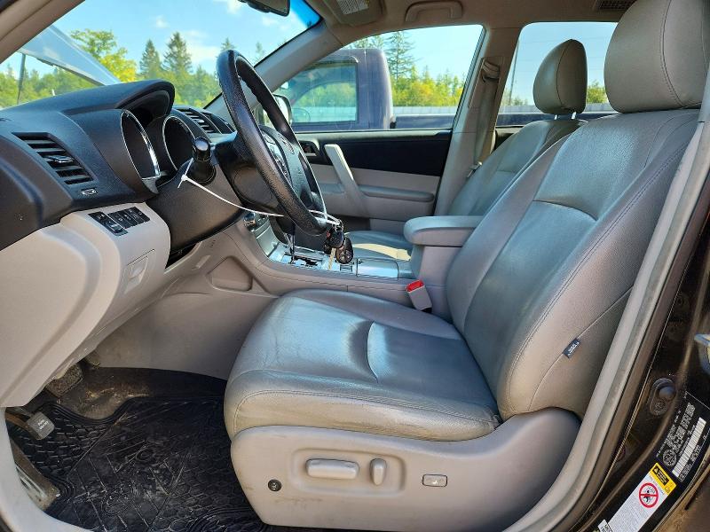 66194836 :رقم المزاد ، 5TDBK3EH3DS202126 vin ، 2013 Toyota Highlander مزاد بيع