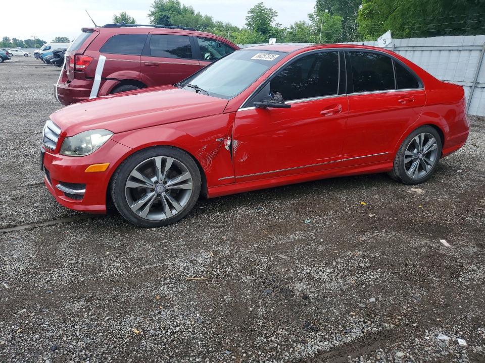 Продаж на аукціоні авто 2012 Mercedes-benz C, vin: WDDGF8FB7CA688717, номер лоту: 66257376