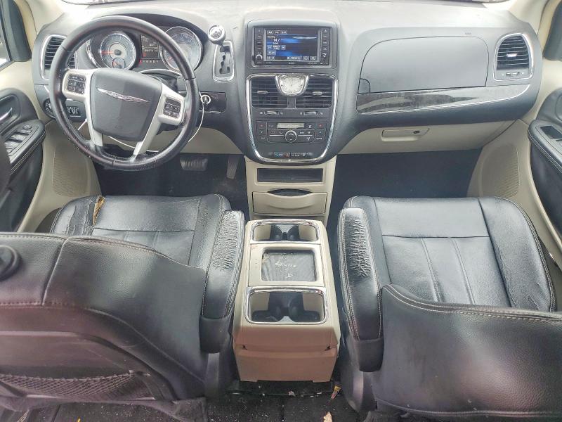 63895926 :رقم المزاد ، 2C4RC1BG7ER396536 vin ، 2014 Chrysler Town & Country مزاد بيع