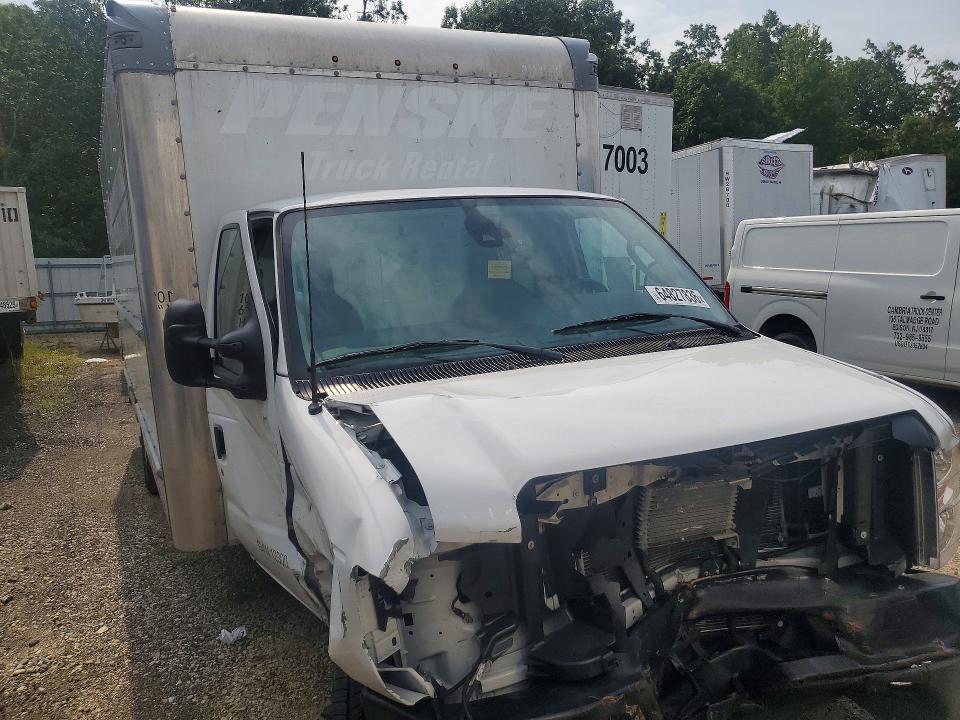 2024 Ford Econoline მანქანა იყიდება აუქციონზე, vin: 1FDWE3FN4RDD28832, აუქციონის ნომერი: 64827836