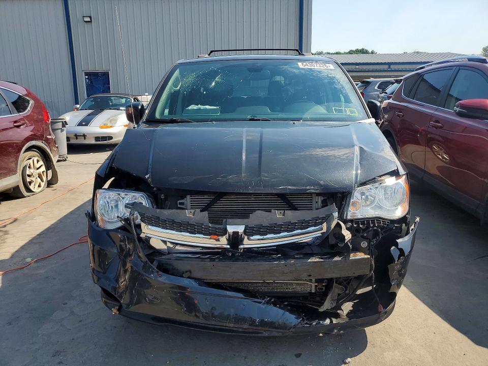 64307326 :رقم المزاد ، 2C4RDGCGXKR648208 vin ، 2019 Dodge Grand Caravan مزاد بيع