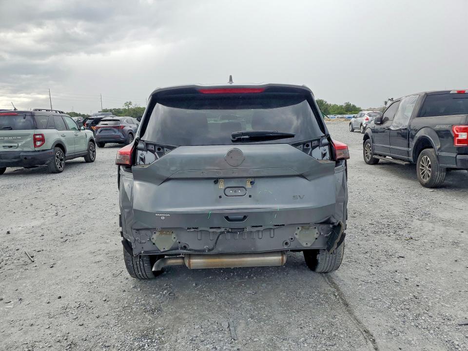 2021 Nissan Rogue მანქანა იყიდება აუქციონზე, vin: 5N1AT3BA3MC781437, აუქციონის ნომერი: 64085716
