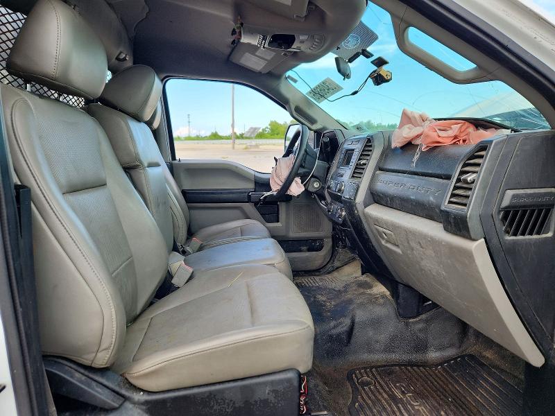 Продаж на аукціоні авто 2019 Ford F550, vin: 1FDUF5GY9KEE36520, номер лоту: 63496806