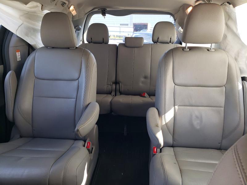 2017 Toyota Sienna მანქანა იყიდება აუქციონზე, vin: 5TDDZ3DC9HS155796, აუქციონის ნომერი: 63894966