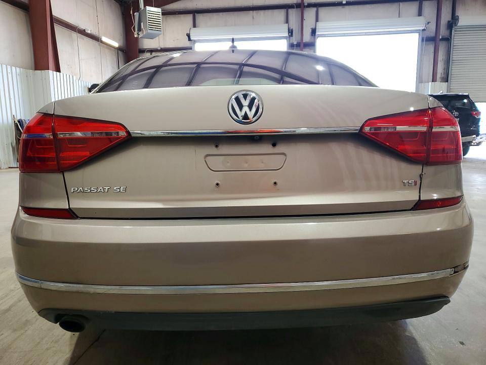 67486986 :رقم المزاد ، 1VWBS7A37GC010079 vin ، 2016 Volkswagen Passat مزاد بيع