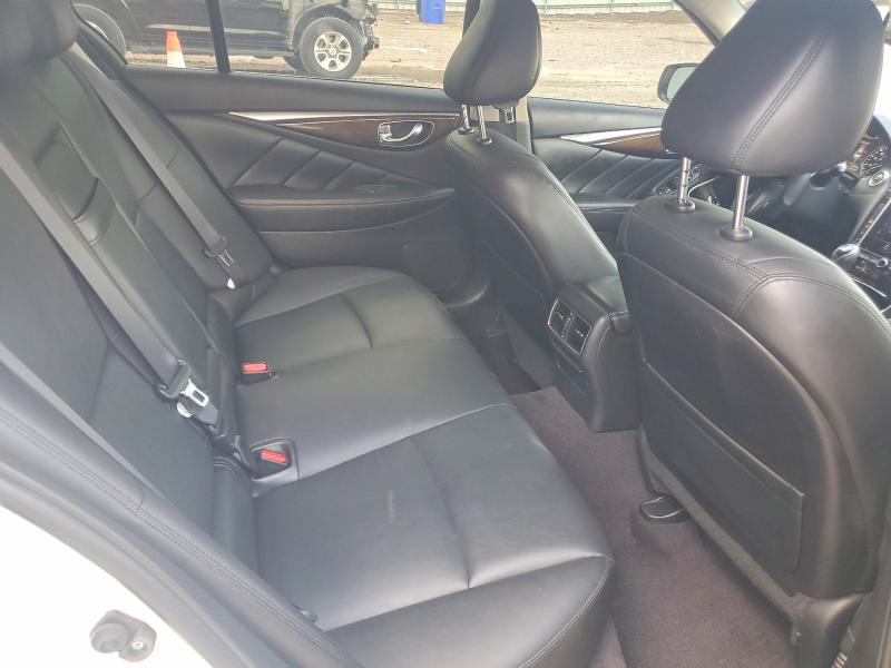 63582566 :رقم المزاد ، JN1EV7AR3JM430731 vin ، 2018 Infiniti Q50 مزاد بيع