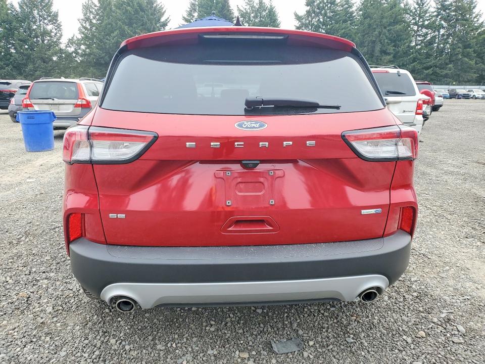 Продажа на аукционе авто 2020 Ford Escape, vin: 1FMCU9G6XLUA36898, номер лота: 64931416