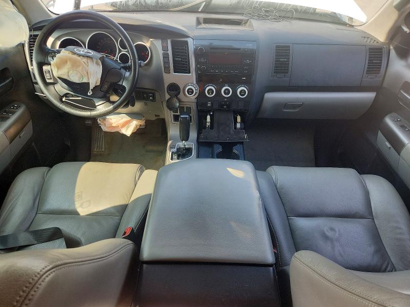 2011 Toyota Sequoia მანქანა იყიდება აუქციონზე, vin: 5TDZY5G1XBS035396, აუქციონის ნომერი: 64846806
