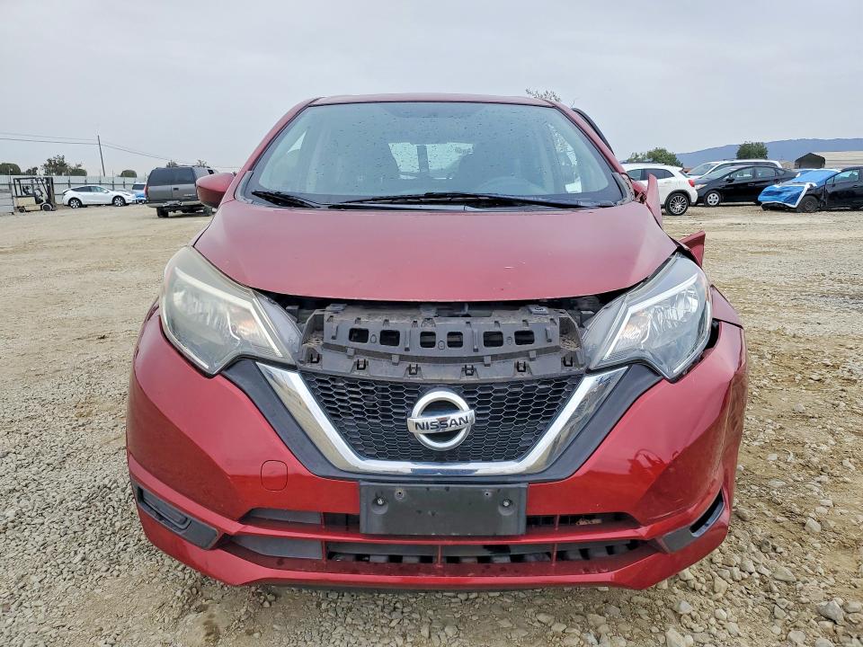 67132356 :رقم المزاد ، 3N1CE2CP8JL371076 vin ، 2018 Nissan Versa Note مزاد بيع