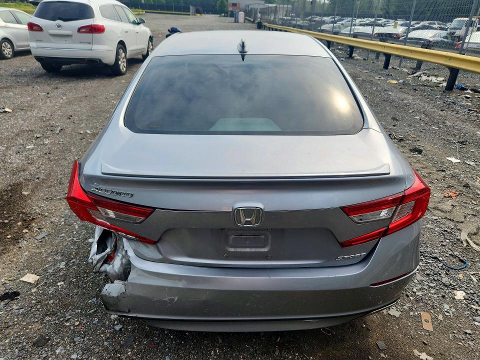 63700716 :رقم المزاد ، 1HGCV1F30KA169276 vin ، 2019 Honda Accord مزاد بيع