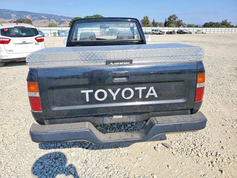 1992 Toyota Pickup მანქანა იყიდება აუქციონზე, vin: JT4RN81A7N5146825, აუქციონის ნომერი: 64893546