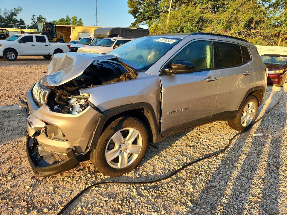 2022 Jeep Compass მანქანა იყიდება აუქციონზე, vin: 3C4NJDBBXNT116955, აუქციონის ნომერი: 67074346
